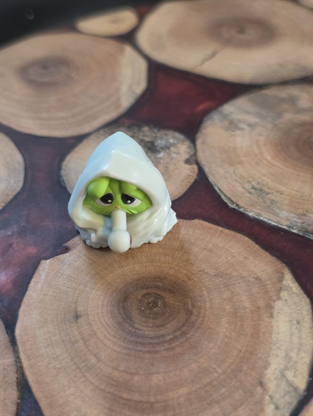 Itty Bitty Lost Kitties Hasbro Series 2 Vomz